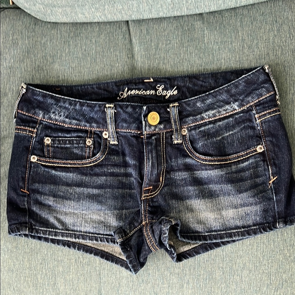 American Eagle Outfitters Blue Jean Shorts Distressed Style 2” inseam